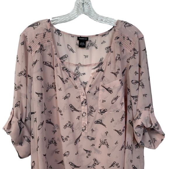 TORRID Sz 2 Sheer Pink Top Bird Novelty Print Flowy Roll Tab Sleeves Pullover - Picture 2 of 6